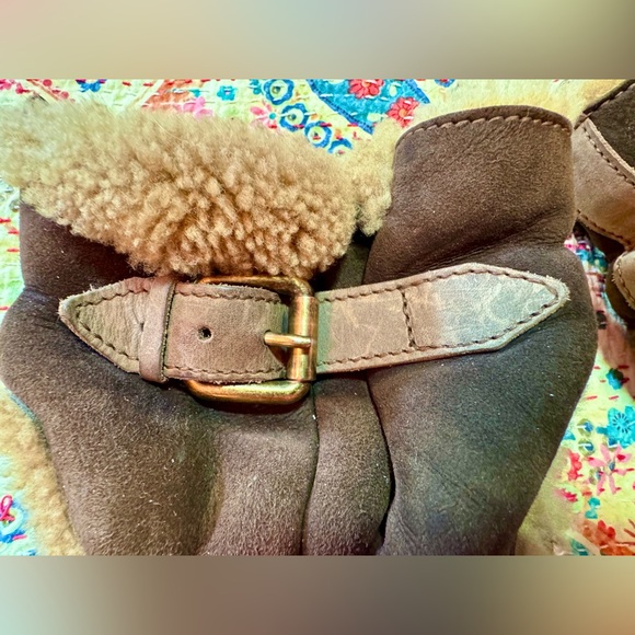 Dolce & Gabbana brown suede boots - Picture 7 of 12